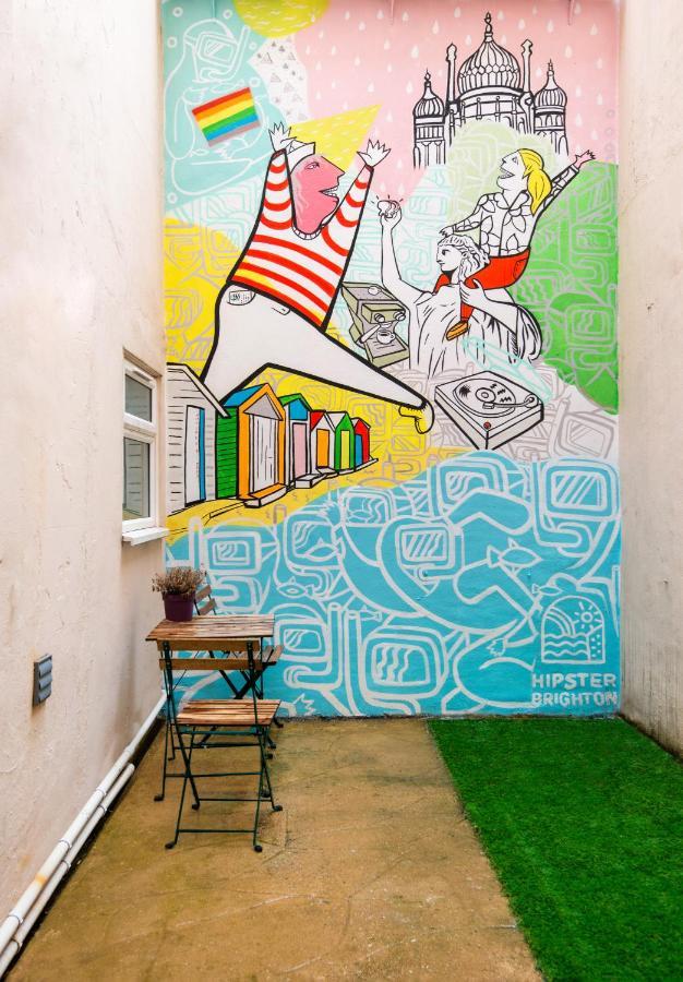 Stylish Underground Flat, Beach 30S, Graffiti Yard Brighton Luaran gambar